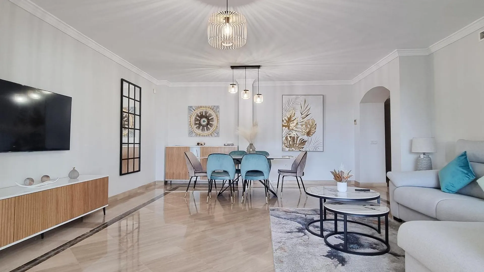 Luxury Hacienda With Sea Views Apartment Marbella